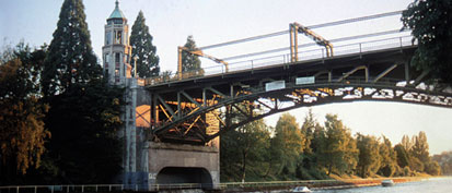 University Bridge Photo